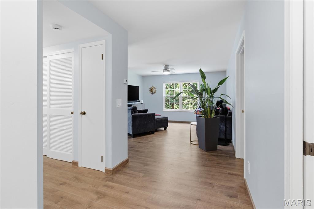 4th image of 16566 Victoria Xing Dr, Wildwood, MO 63040