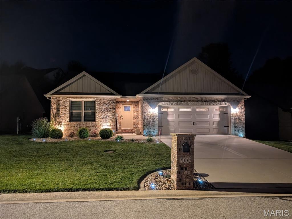 2nd image of 7992 Walker Meadows Dr, Caseyville, IL 62232 | MLS# MIS26041276
