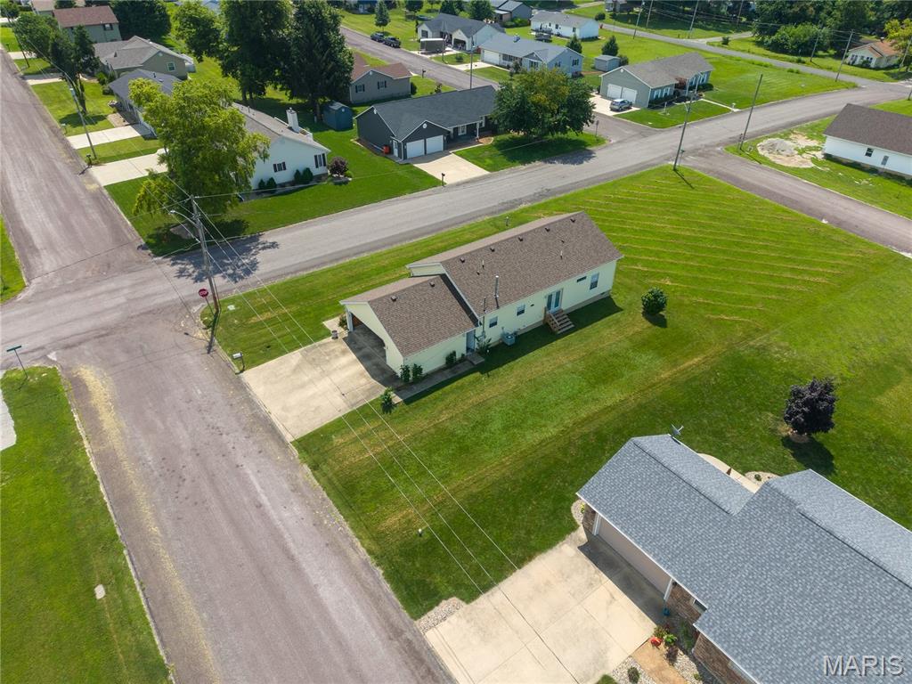 5th image of 2204 Brian St, Vandalia, IL 62471 | MLS# MIS26041293