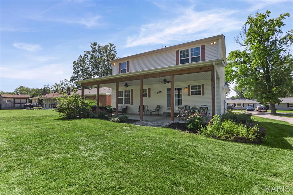 Homes for sale in O'fallon, IL | 410 E Jefferson St, O'fallon, IL 62269 | MLS# MIS26041501