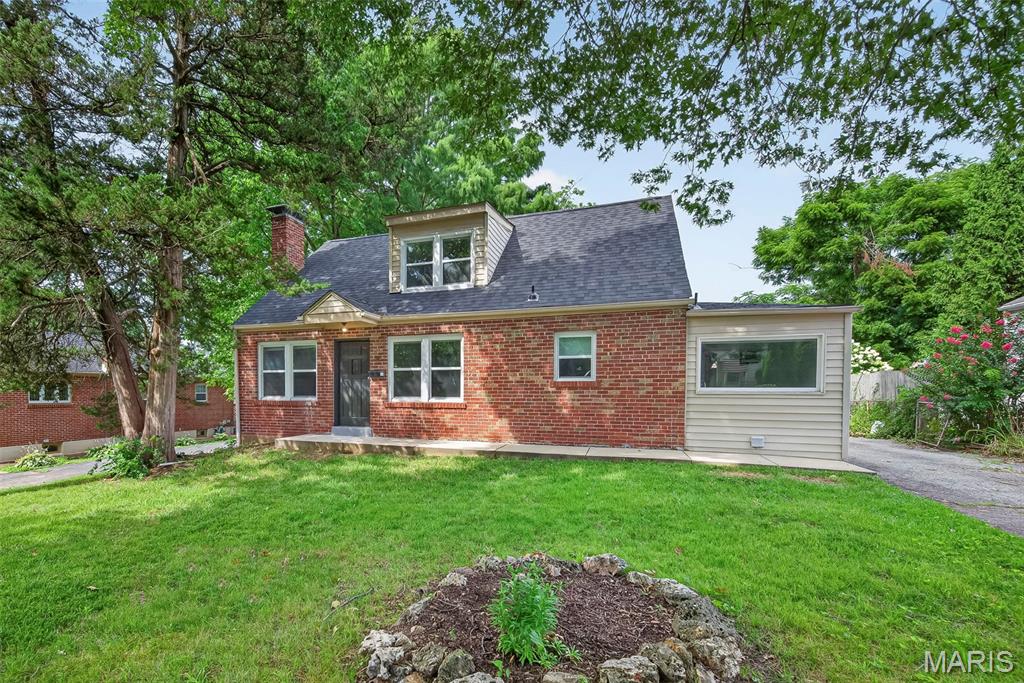 4th image of 915 Tavalon Ave, Rock Hill, MO 63119 | MLS# MIS26041510