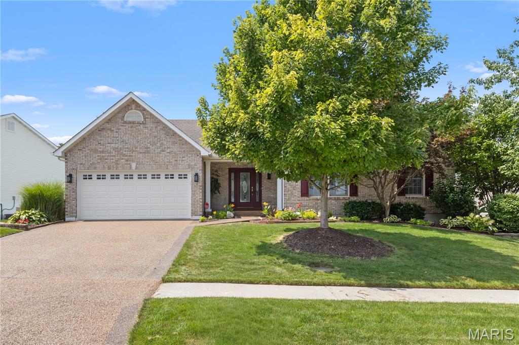2nd image of 1404 Devonshire County Dr, Wentzville, MO 63385 | MLS# MIS26041577