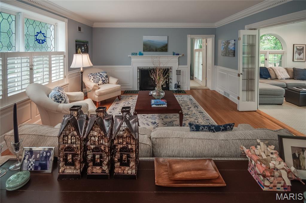 4th image of 8 Granada Wy, Ladue, MO 63124 | MLS# MIS26041693