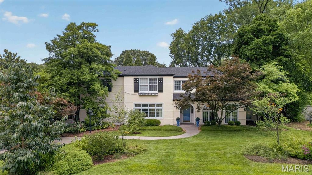 1st image of 8 Granada Wy, Ladue, MO 63124 | MLS# MIS26041693