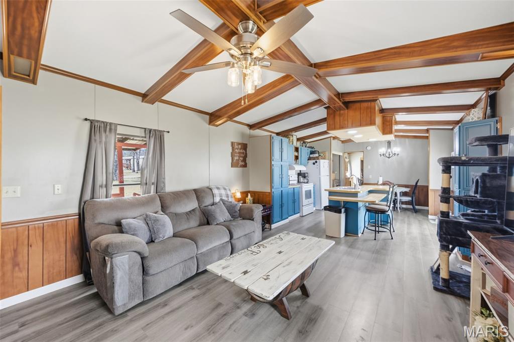 3rd image of 10076 Oakside Rd, Mineral Point, MO 63660 | MLS# MIS26041716
