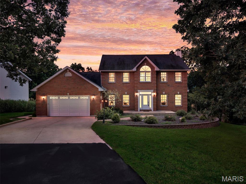 1st image of 10 Grand Oaks Est, Sullivan, MO 63080 | MLS# MIS26041772