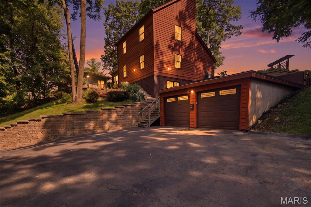 4th image of 110 Autumn Ln, Belleville, IL 62223 | MLS# MIS26041861