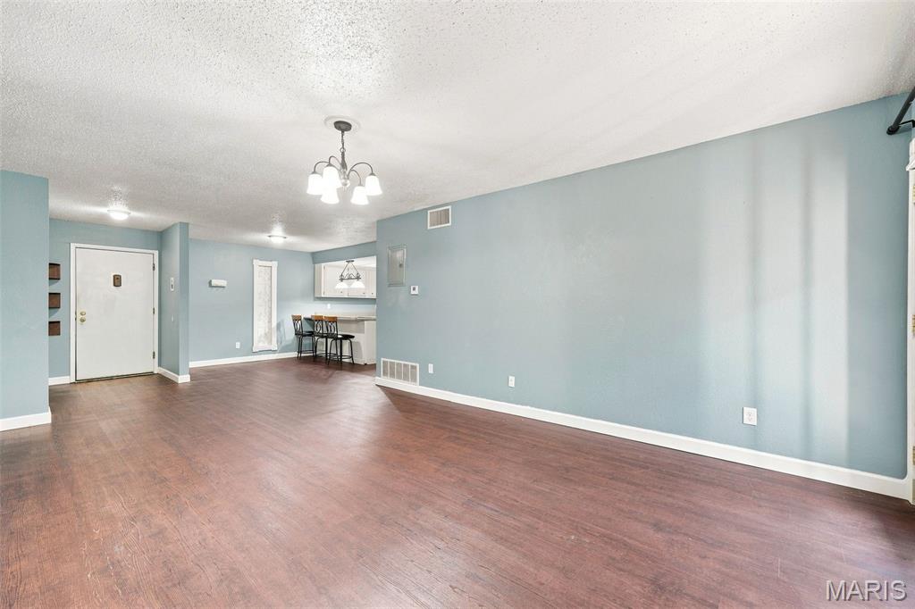 5th image of 1465 Heritage Lndg #104, Saint Charles, MO 63303 | MLS# MIS26041937