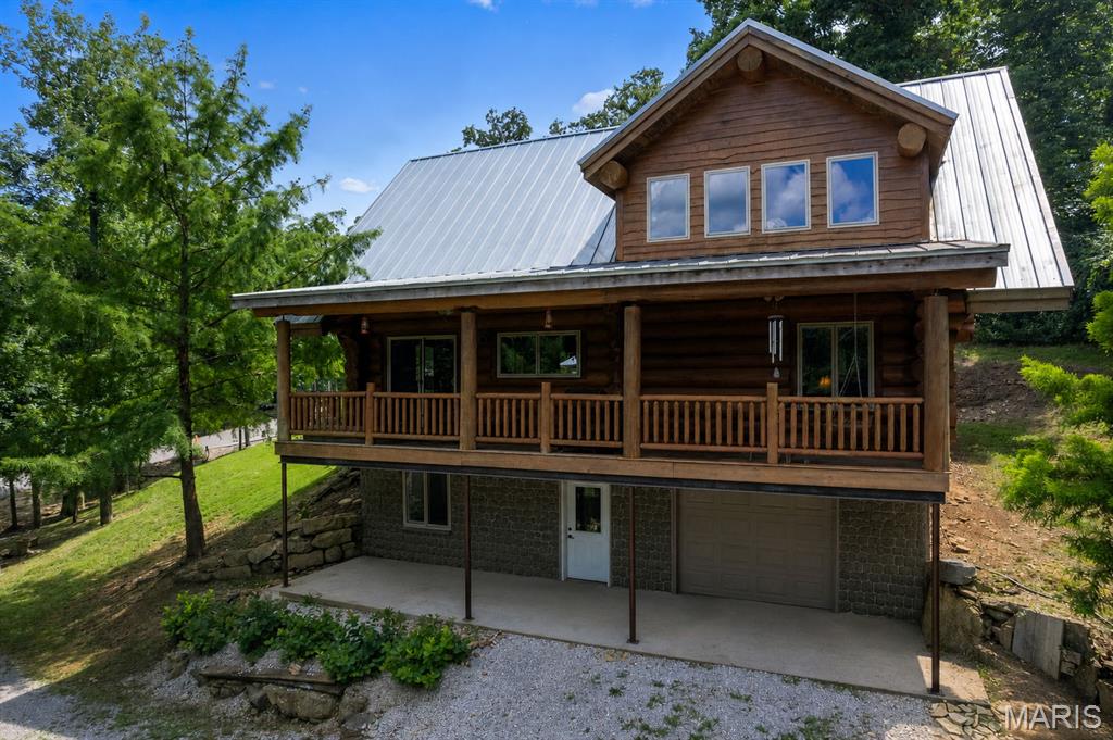 Homes for sale in Perryville, MO | 1042 Lakeview Dr, Perryville, MO 63775 | MLS# MIS26042162