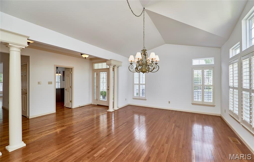 5th image of 14750 Thornbird Manor Pkwy, Chesterfield, MO 63017 | MLS# MIS26042686