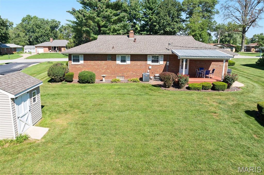 5th image of 112 Cresthaven Dr, Belleville, IL 62221 | MLS# MIS26042832