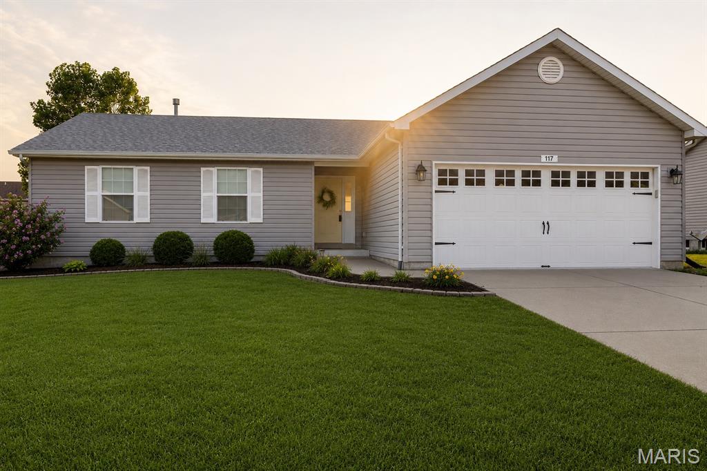 1st image of 117 Falcons Crest Dr, Wright City, MO 63390 | MLS# MIS26042911