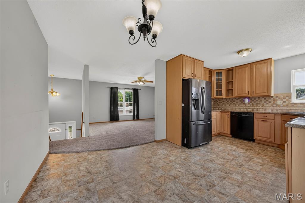 Homes for sale in Warrenton, MO | 2245 Pinta Dr, Warrenton, MO 63383 | MLS# MIS26042983