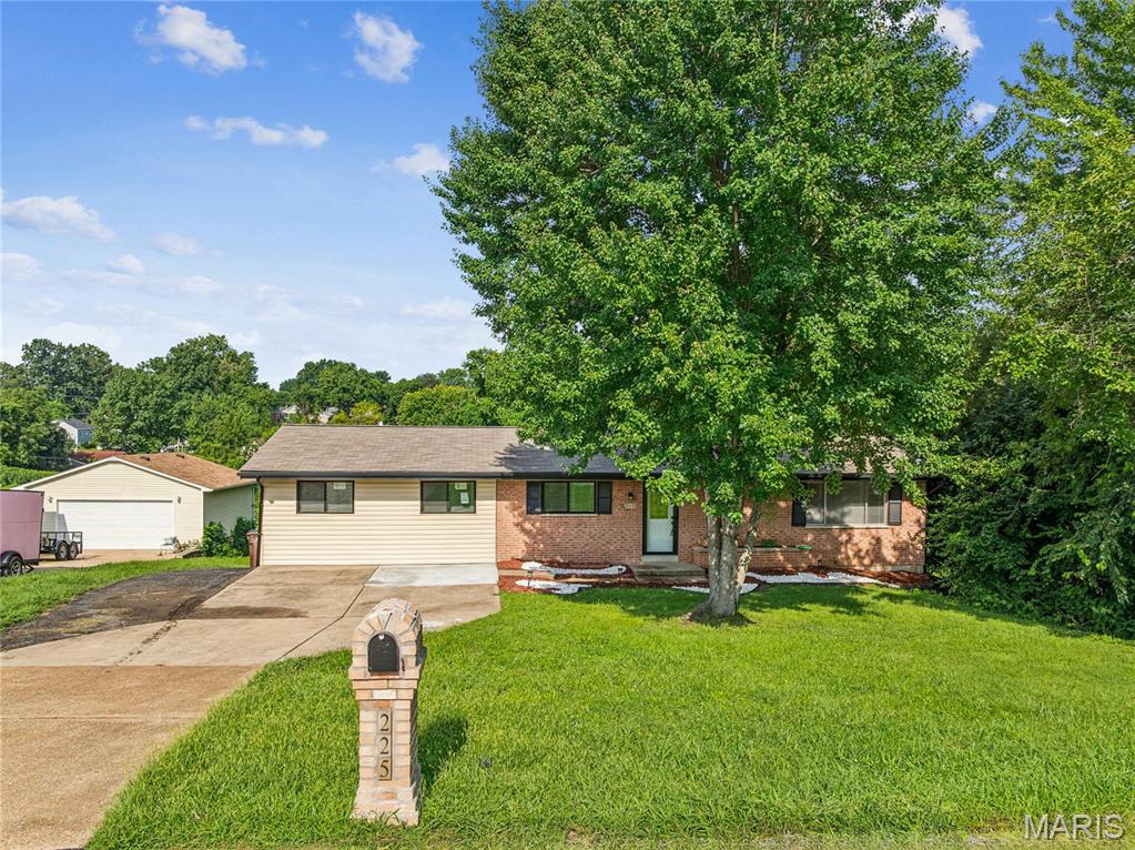 1st image of 225 Day Dr, Saint Louis, MO 63135 | MLS# MIS26043018