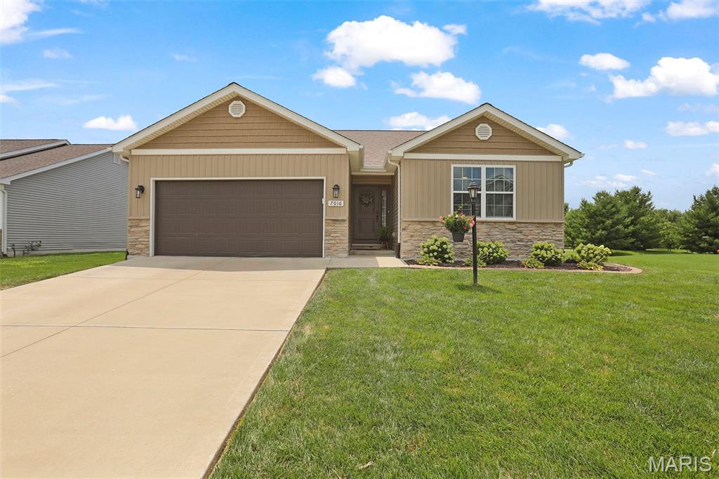 2nd image of 7016 Augusta Dr, Glen Carbon, IL 62034 | MLS# MIS26043210