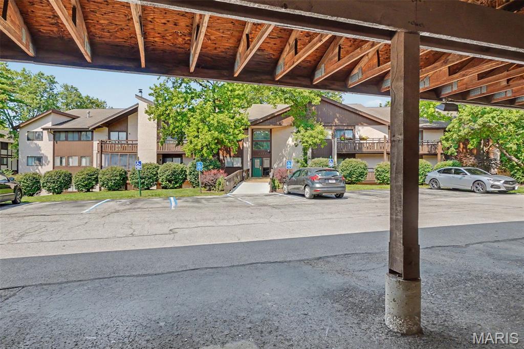 20th image of 1410 Heritage Landing #305, St Charles, MO 63301 | MLS# MIS26043252