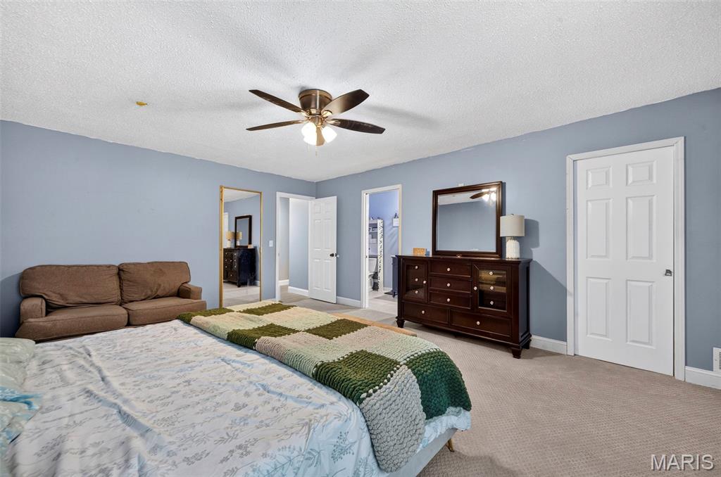 5th image of 20 Sandalwood Ct, St Charles, MO 63304 | MLS# MIS26043351