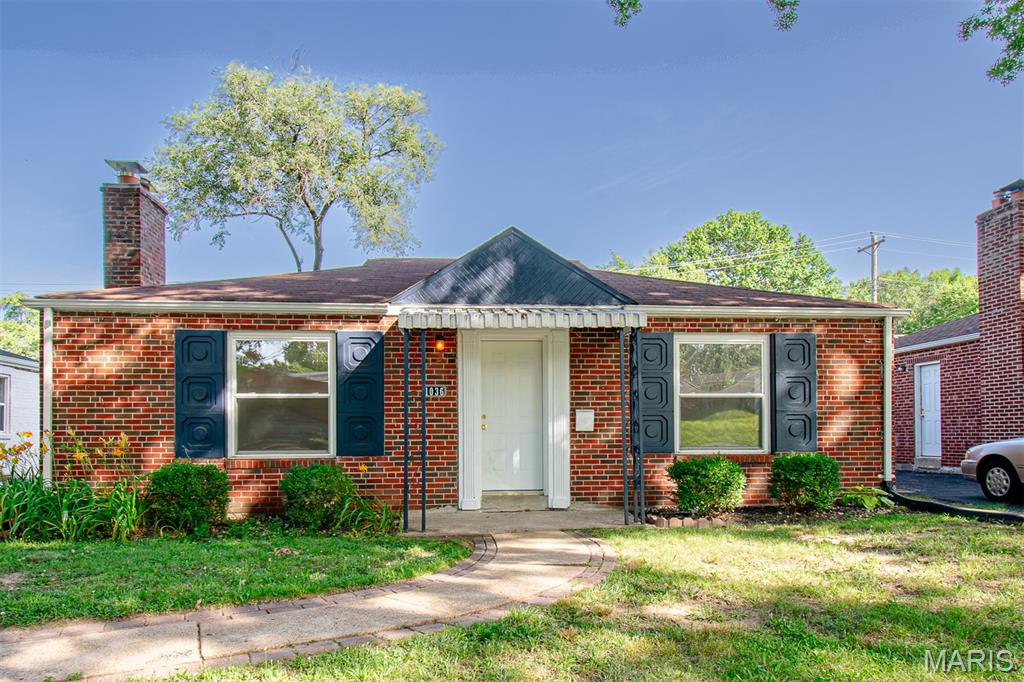 2nd image of 1036 Groby Rd, Saint Louis, MO 63130 | MLS# MIS26043389