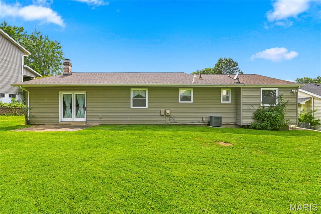 27th image of 606 Willow Wood Ct, St Charles, MO 63303 | MLS# MIS26043670