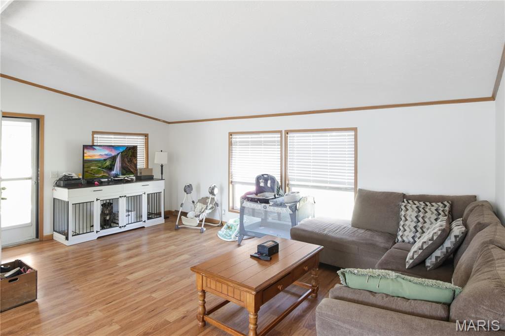 5th image of 131 E Springfield Ave, Gerald, MO 63037 | MLS# MIS26043794