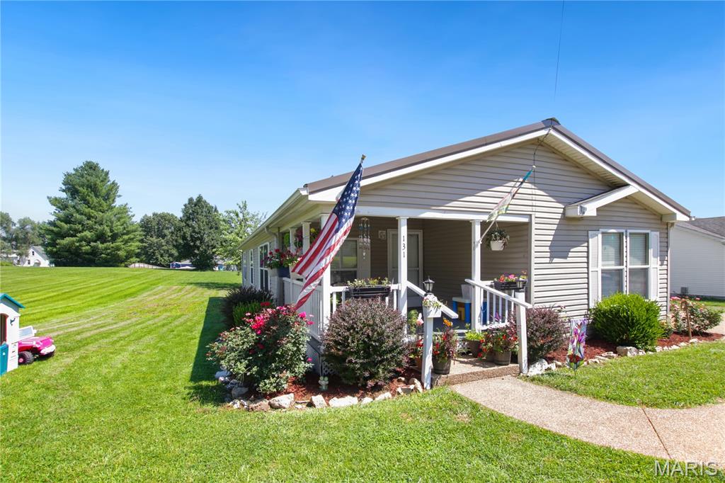 2nd image of 131 E Springfield Ave, Gerald, MO 63037 | MLS# MIS26043794