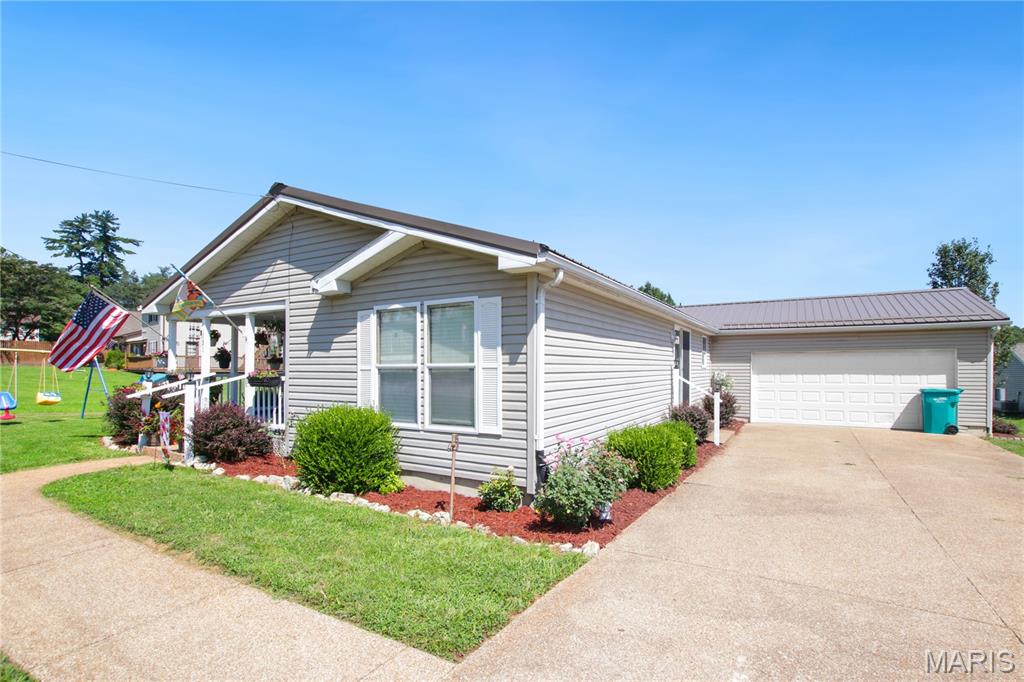1st image of 131 E Springfield Ave, Gerald, MO 63037 | MLS# MIS26043794