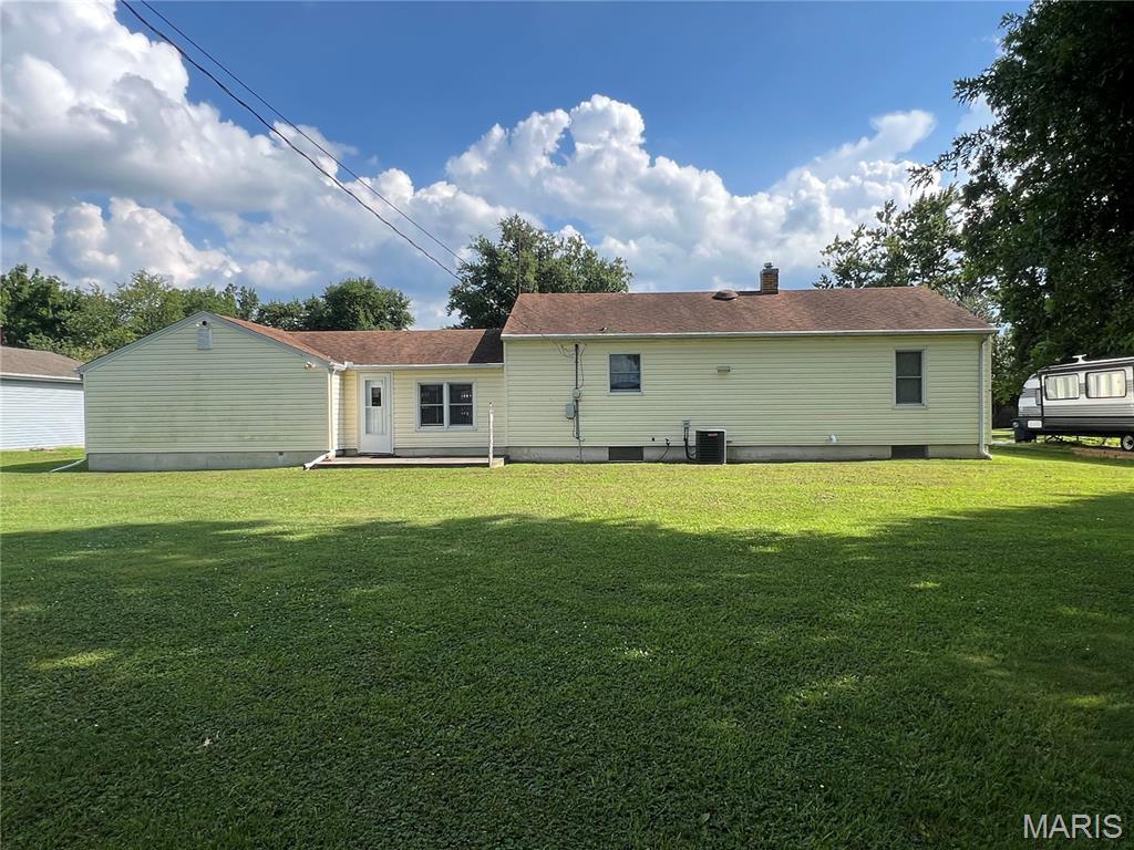 Homes for sale in Mount Olive, IL | 107 W 6Th North St, Mount Olive, IL 62069 | MLS# MIS26043822