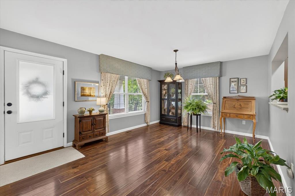 Homes for sale in Edwardsville, IL | 1215 Oakland Ave, Edwardsville, IL 62025 | MLS# MIS26043857