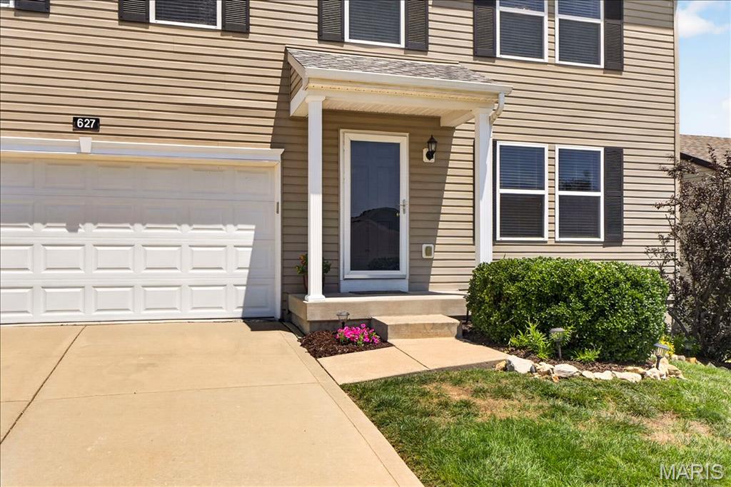 2nd image of 627 Hunt Run Dr, Wentzville, MO 63385 | MLS# MIS26043925