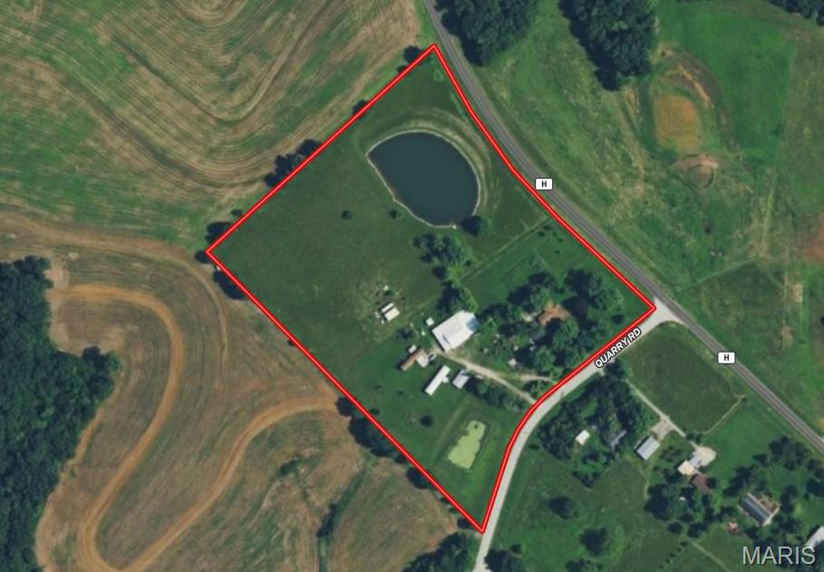3rd image of 15 Quarry Rd, Troy, MO 63379 | MLS# MIS26043944