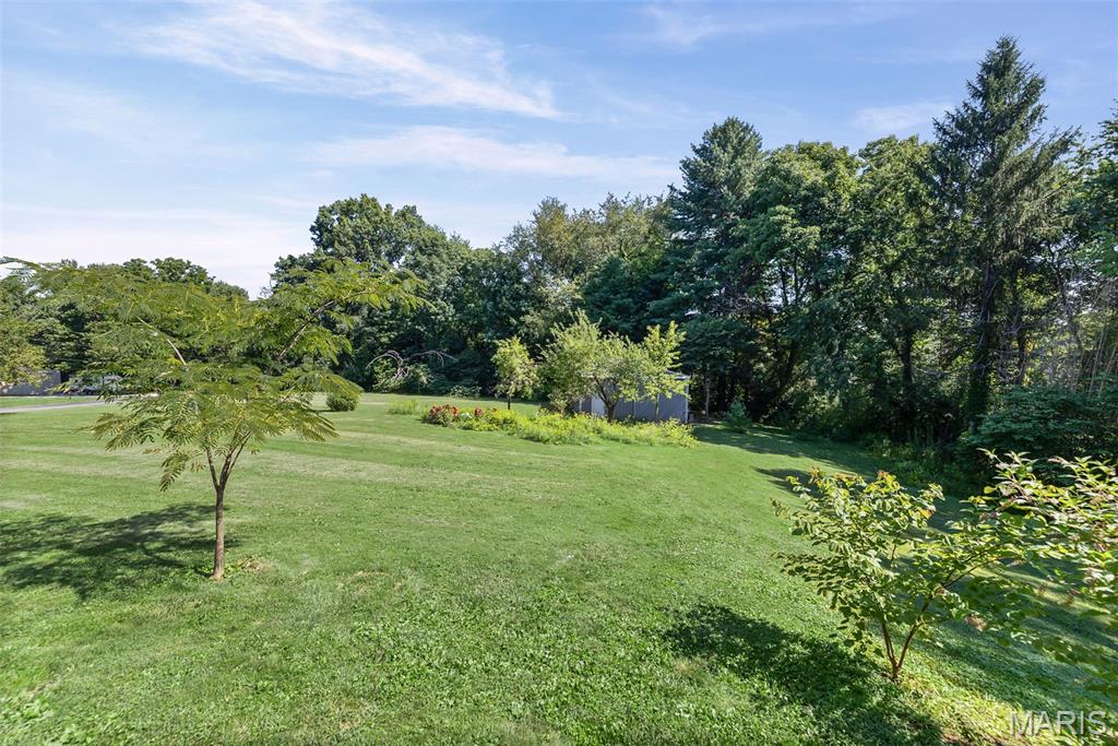 Homes for sale in Collinsville, IL | 8 Harmin Ln, Collinsville, IL 62234 | MLS# MIS26043977