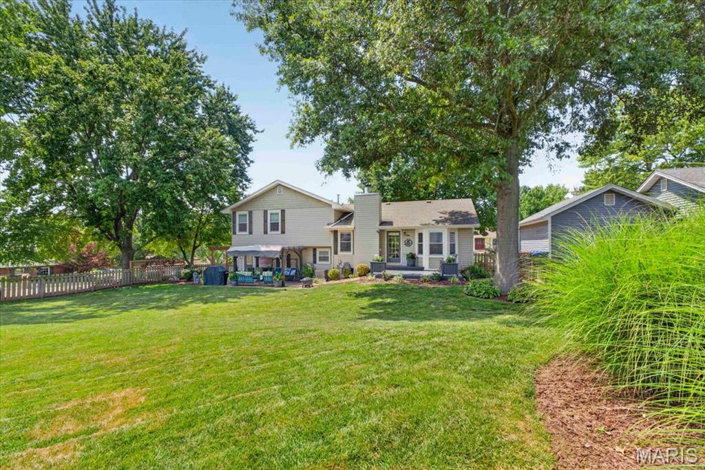 33rd image of 525 Country Manor Dr, St Peters, MO 63376 | MLS# MIS26043986