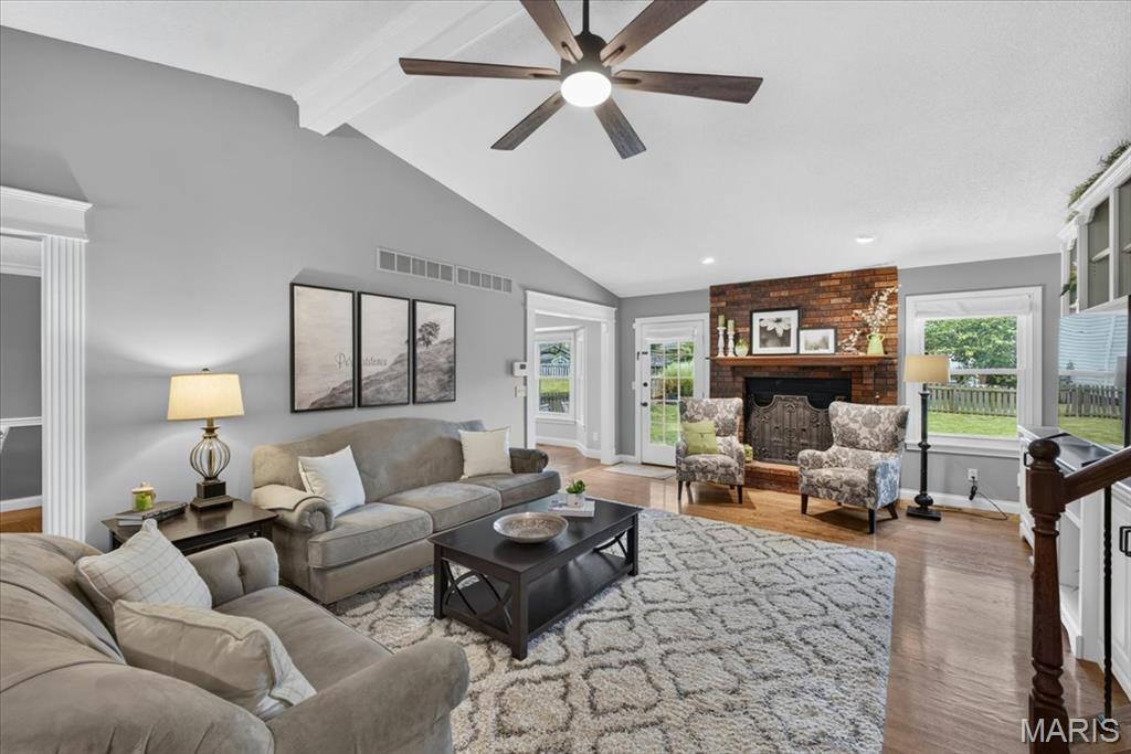 5th image of 525 Country Manor Dr, St Peters, MO 63376 | MLS# MIS26043986
