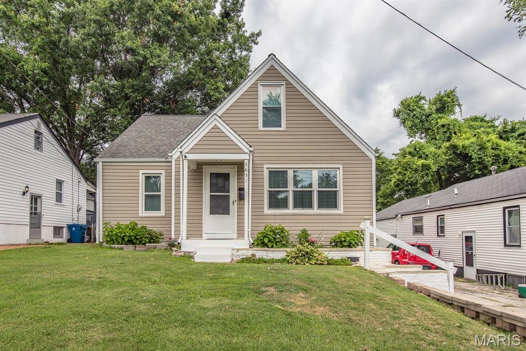Homes for sale in St John, MO | 3651 Hilleman Ave, St John, MO 63114 | MLS# MIS26044013