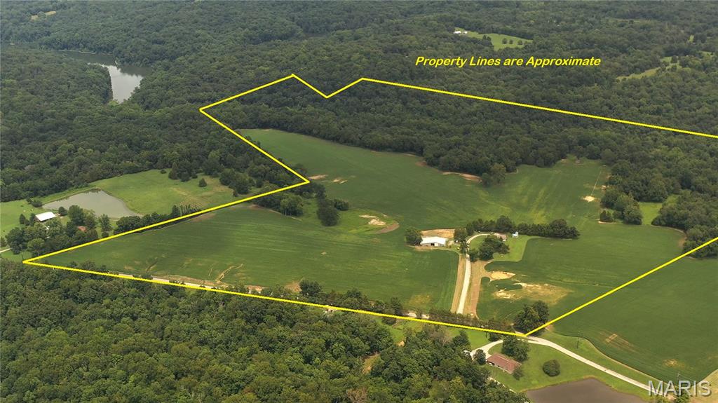 Homes for sale in Makanda, IL | 920 S Poplar Camp Rd, Makanda, IL 62958 | MLS# MIS26044073