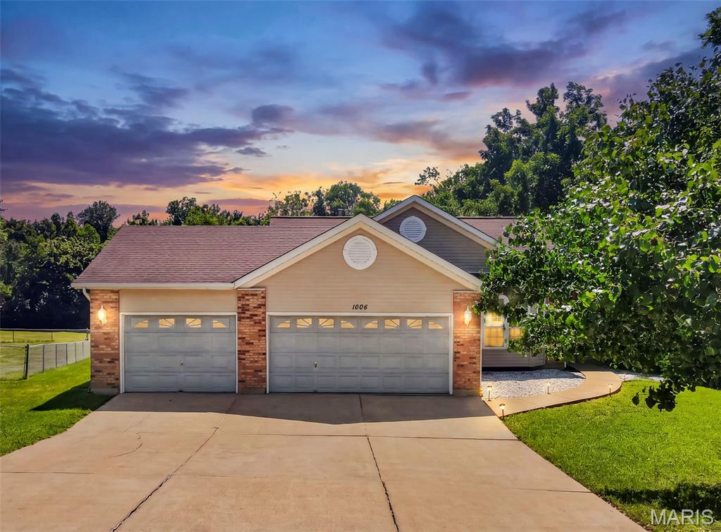 Homes for sale in Arnold, MO | 1504 Penrose Trl, Arnold, MO 63010 | MLS# MIS26044303