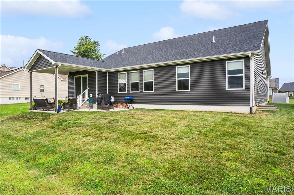 51st image of 1323 Orchard Lakes Cir, Belleville, IL 62220 | MLS# MIS26044363