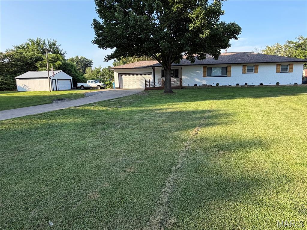 1st image of 4330 Lake Dr, Granite City, IL 62040 | MLS# MIS26044385