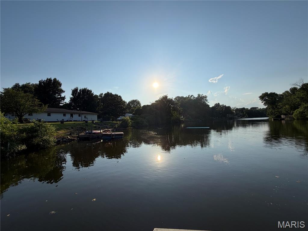 2nd image of 4330 Lake Dr, Granite City, IL 62040 | MLS# MIS26044385