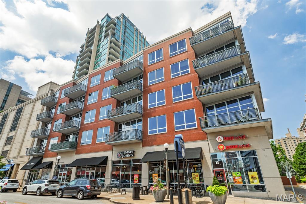 1st image of 9 N Euclid Ave, St. Louis, MO 63108