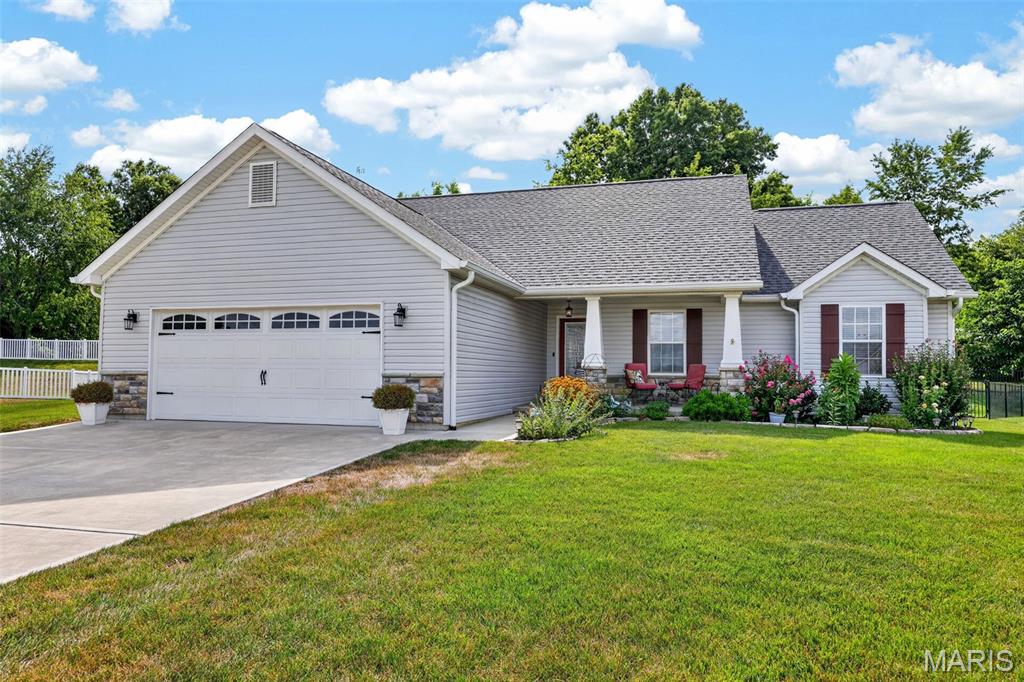 2nd image of 380 Steam Engine Ct, Troy, MO 63379 | MLS# MIS26044474