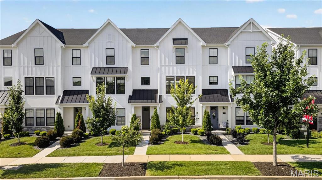 1st image of 8933 Eager Rd, Saint Louis, MO 63144 | MLS# MIS26044560