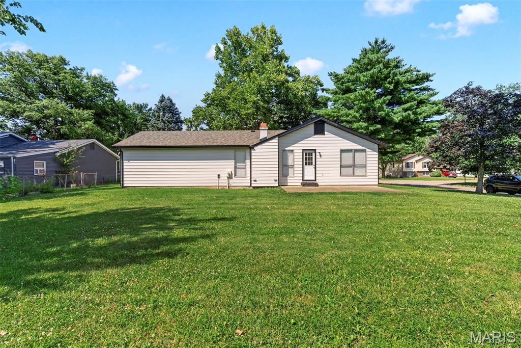 27th image of 231 Laurelwood Dr, Saint Peters, MO 63376 | MLS# MIS26044600