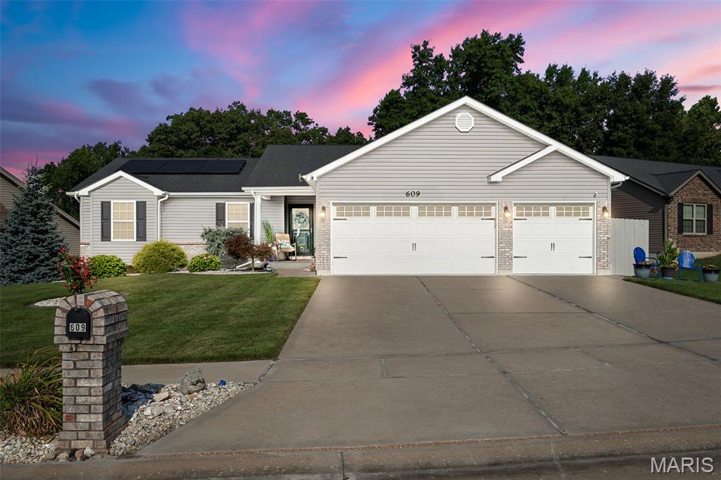 1st image of 609 Courageous Ln, Wentzville, MO 63385 | MLS# MIS26044617