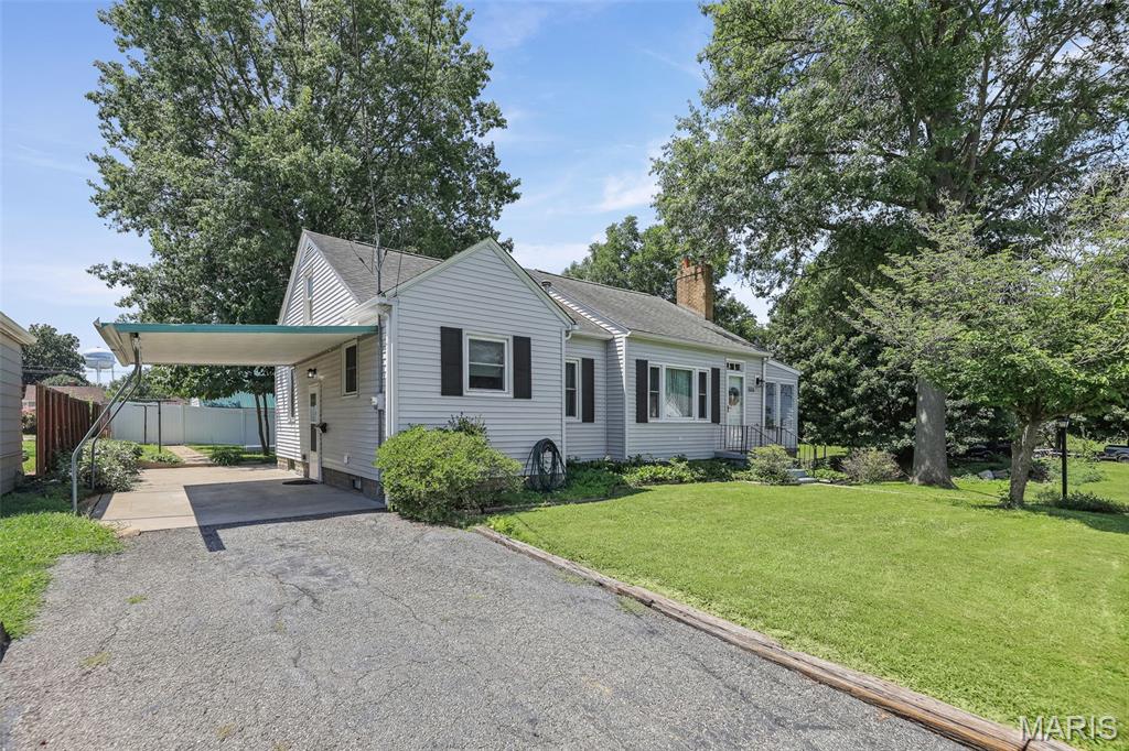 Homes for sale in Pinckneyville, IL | 506 St Louis, Pinckneyville, IL 62274 | MLS# MIS26044640