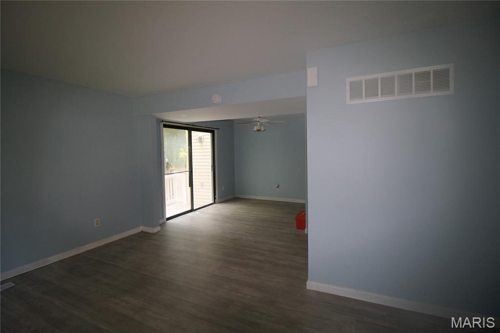 2nd image of 652 Summer Winds Ln #D, St Peters, MO 63376 | MLS# MIS26044684