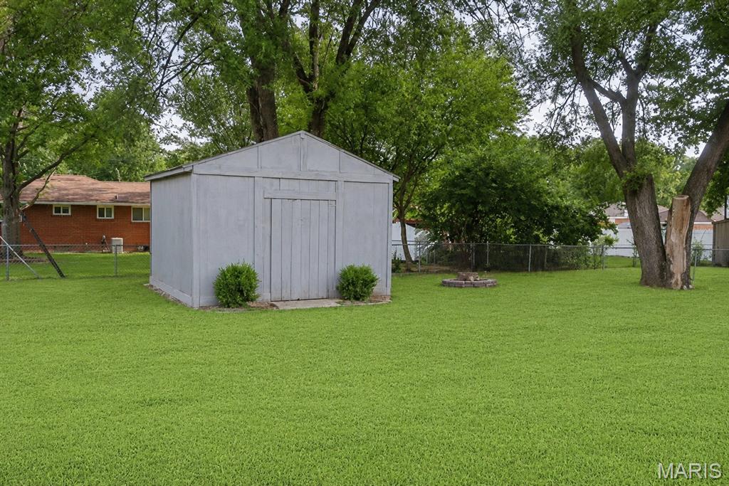 Homes for sale in Wood River, IL | 634 Mildred Ave, Wood River, IL 62095 | MLS# MIS26044716