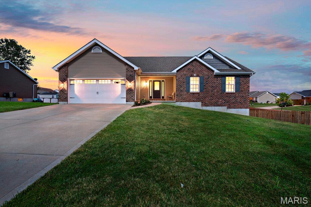 Homes for sale in Old Monroe, MO | 110 Keystone Dr, Old Monroe, MO 63369 | MLS# MIS26044723