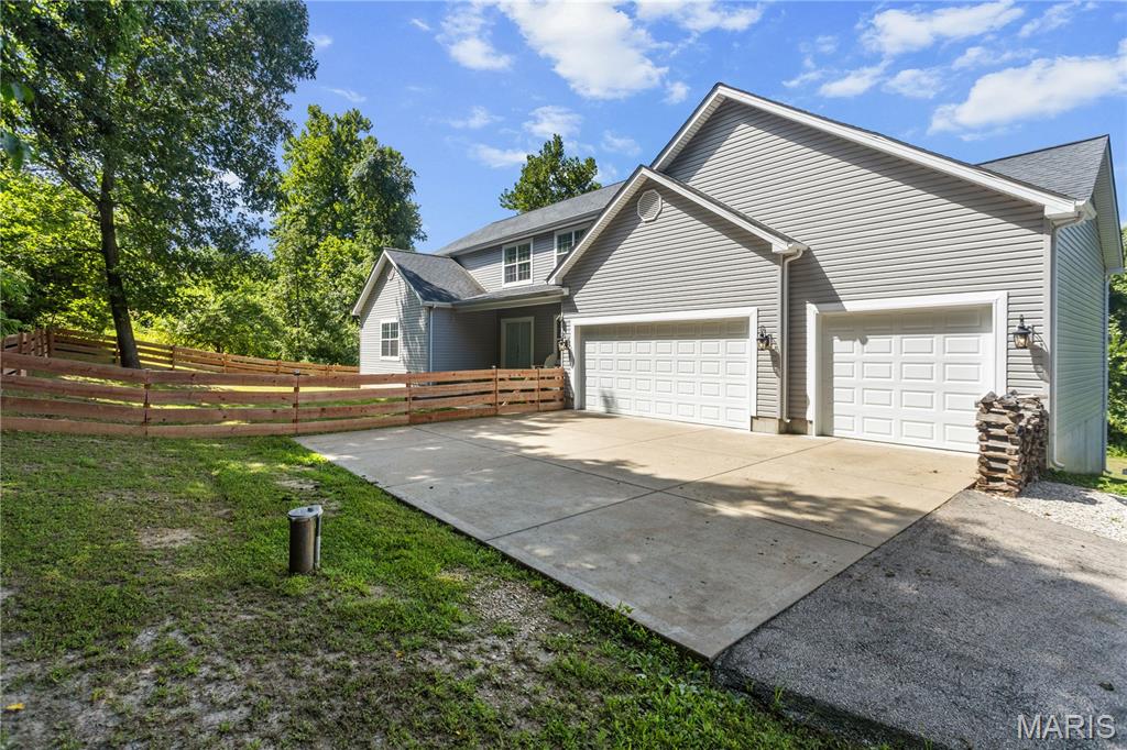 2nd image of 531 Strecker Rd, Wildwood, MO 63011 | MLS# MIS26044729
