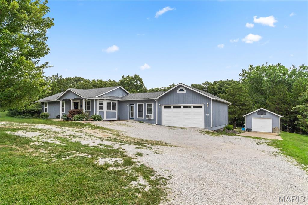4th image of 23388 Forest Haven Dr, Wright City, MO 63390 | MLS# MIS26044794